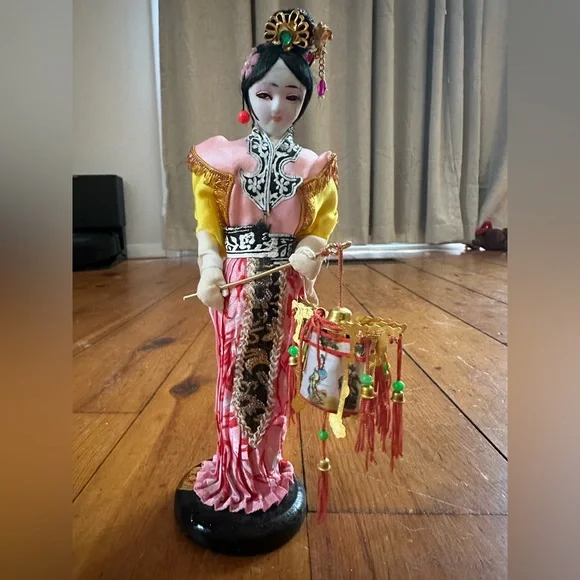 Vintage Asian Doll - Picture 1 of 14